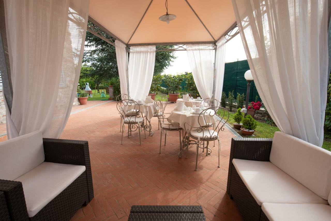 Agriturismo Casolare Lucchese Λούκα Εξωτερικό φωτογραφία